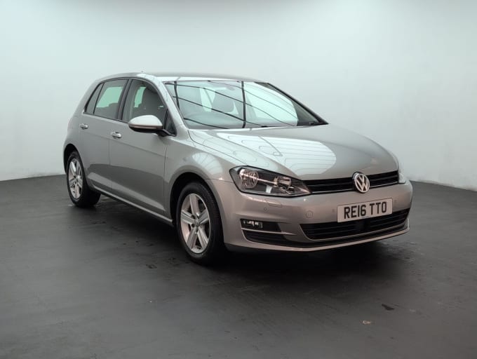 2025 Volkswagen Golf