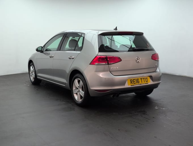 2025 Volkswagen Golf