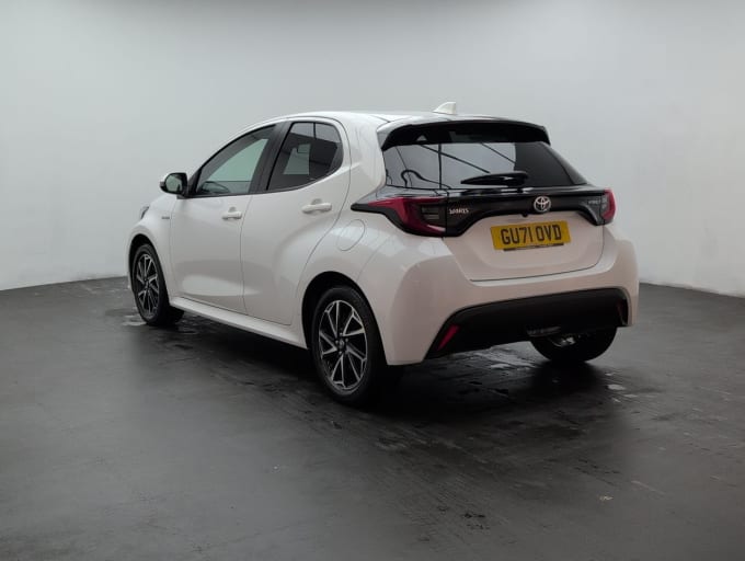 2025 Toyota Yaris