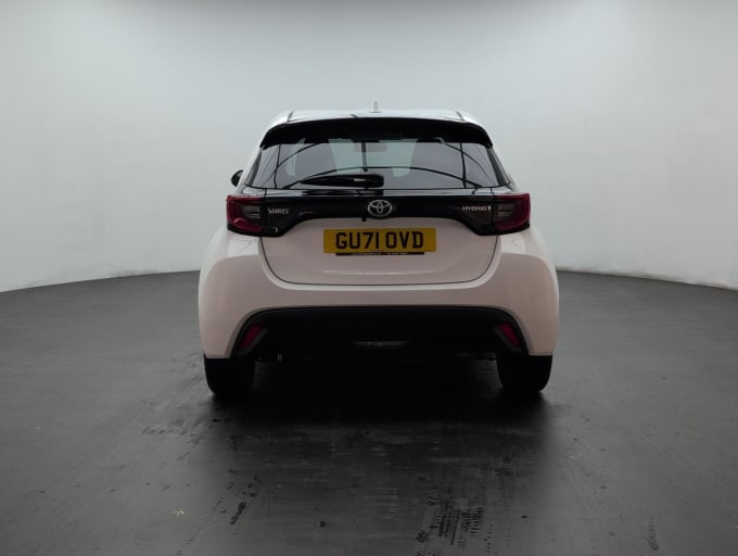 2025 Toyota Yaris