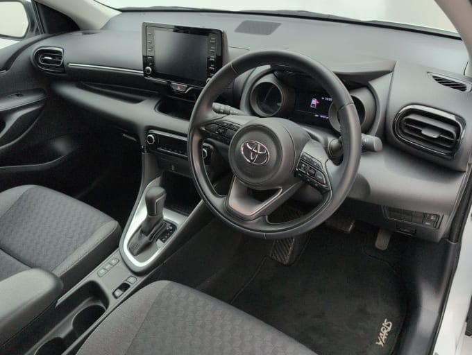 2025 Toyota Yaris