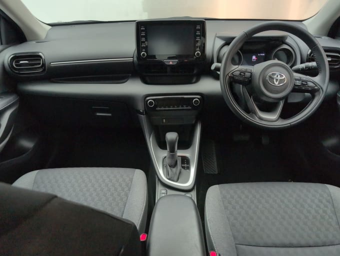 2025 Toyota Yaris