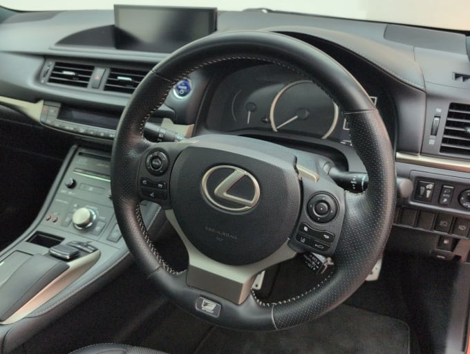 2025 Lexus Ct