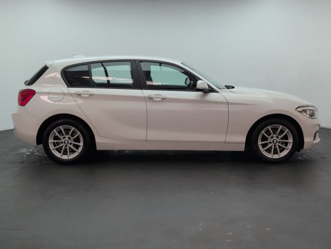 2025 BMW 1 Series