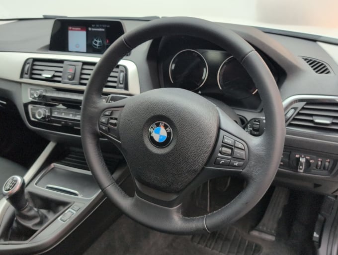 2025 BMW 1 Series