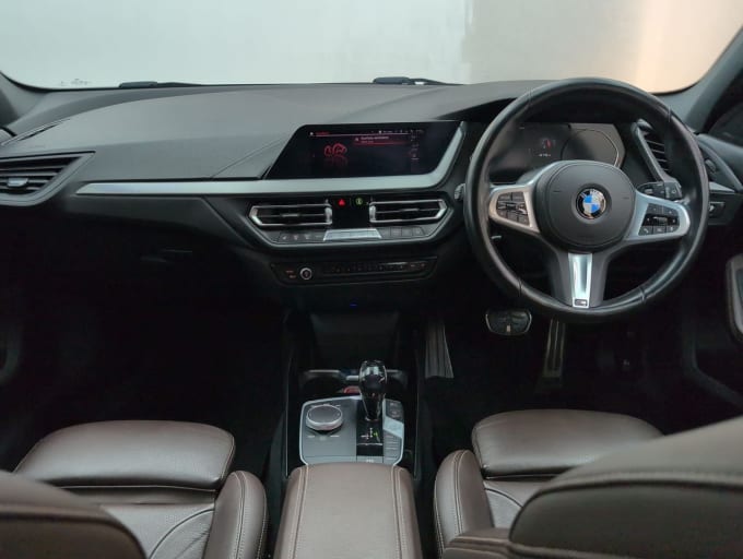 2025 BMW 1 Series