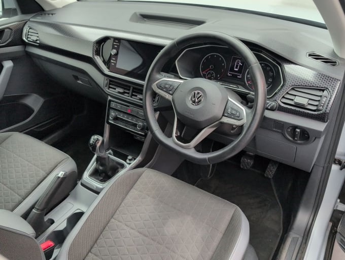 2025 Volkswagen T-cross