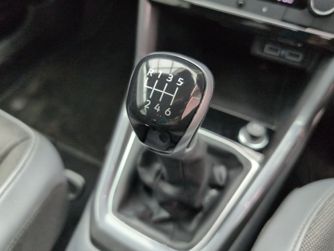 2025 Volkswagen T-cross