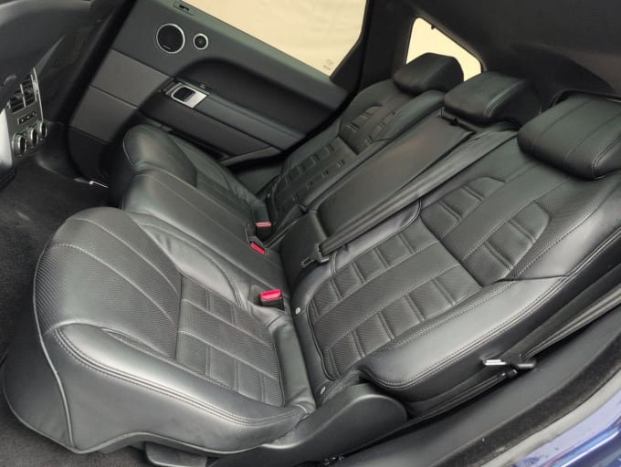 2025 Land Rover Range Rover Sport
