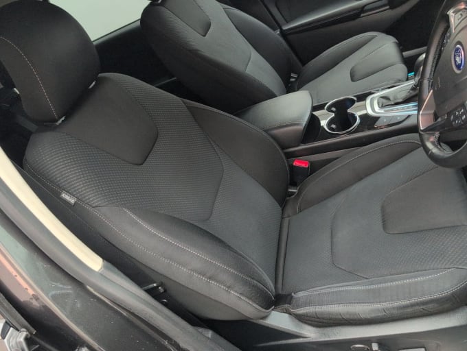 2025 Ford Edge
