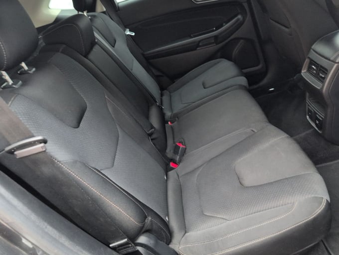 2025 Ford Edge