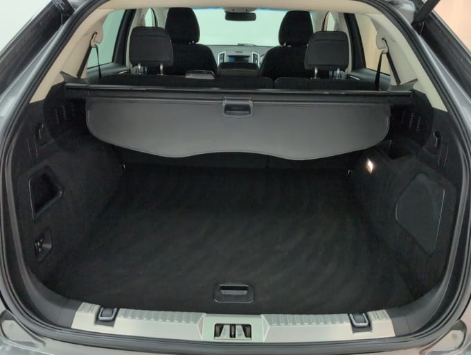 2025 Ford Edge