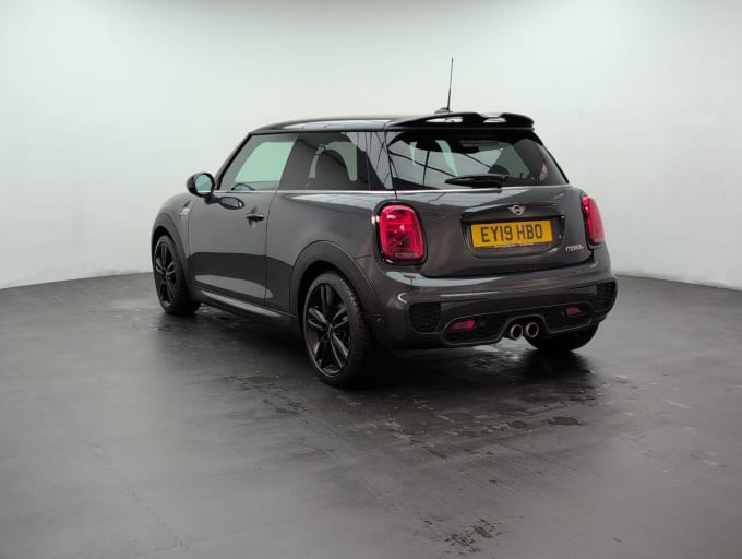 2025 Mini Hatch