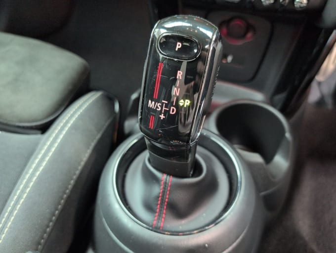 2025 Mini Hatch