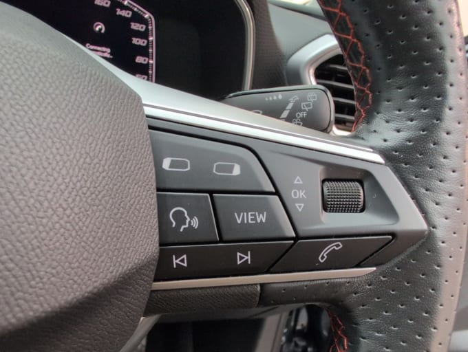 2025 Seat Leon