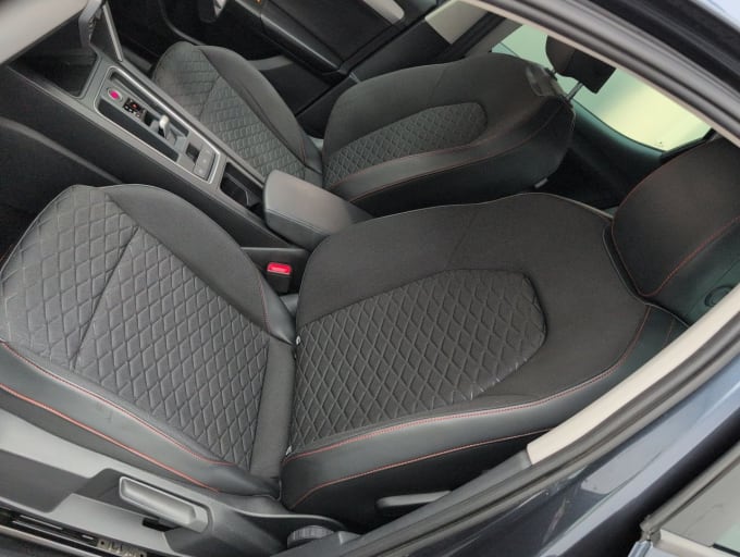 2025 Seat Leon