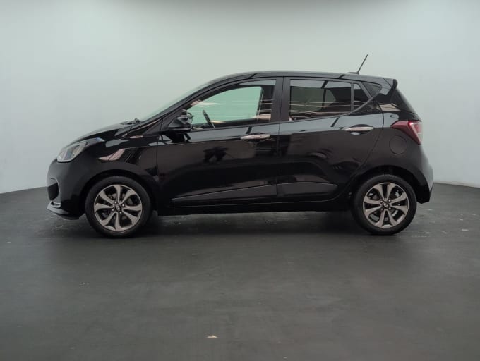 2025 Hyundai I10