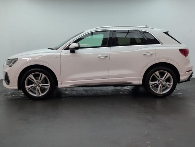 2025 Audi Q3