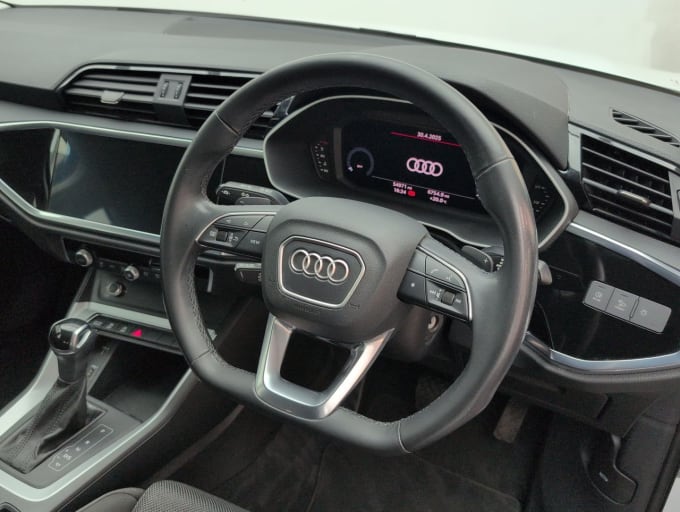 2025 Audi Q3