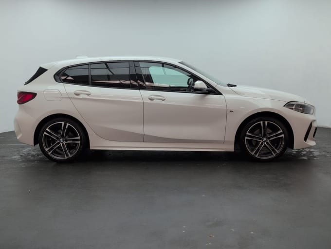 2025 BMW 1 Series