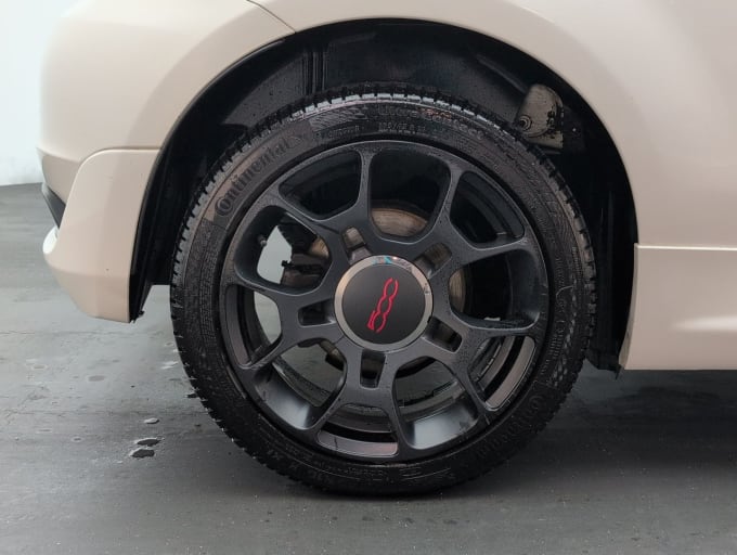 2025 Fiat 500c
