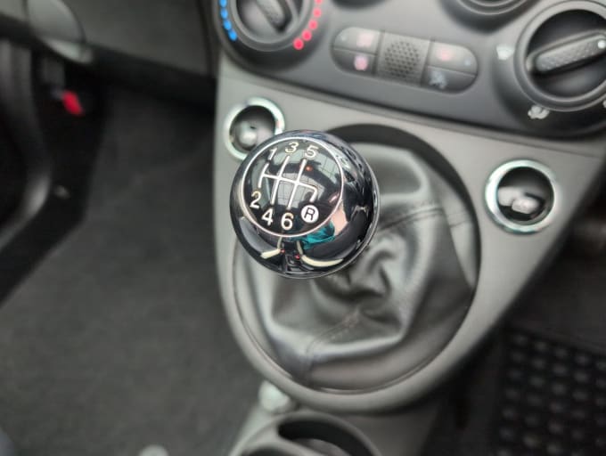 2025 Fiat 500c