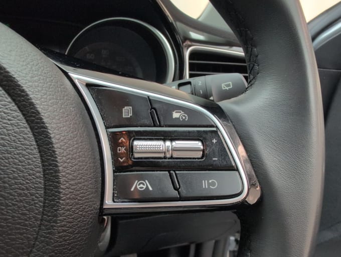 2025 Kia Ceed