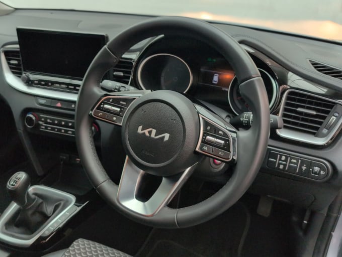 2025 Kia Ceed