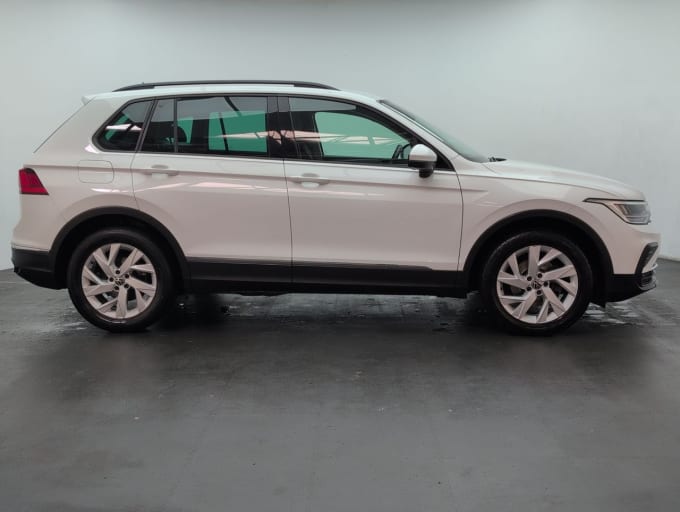 2025 Volkswagen Tiguan