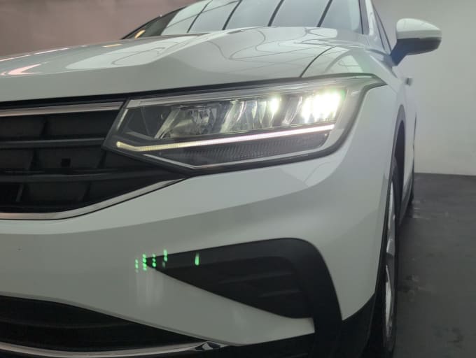 2025 Volkswagen Tiguan