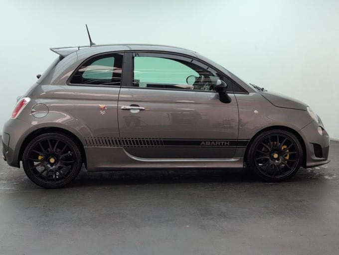 2025 Abarth 595