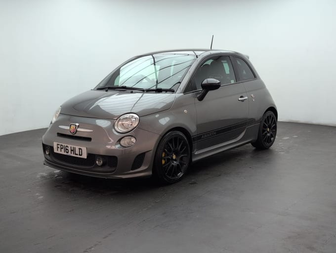 2025 Abarth 595