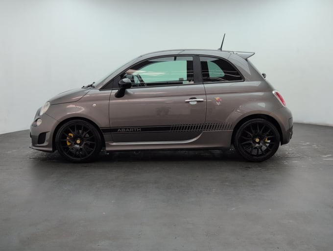 2025 Abarth 595