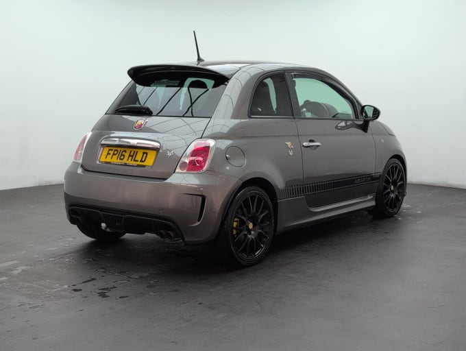 2025 Abarth 595