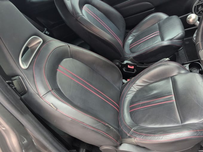 2025 Abarth 595