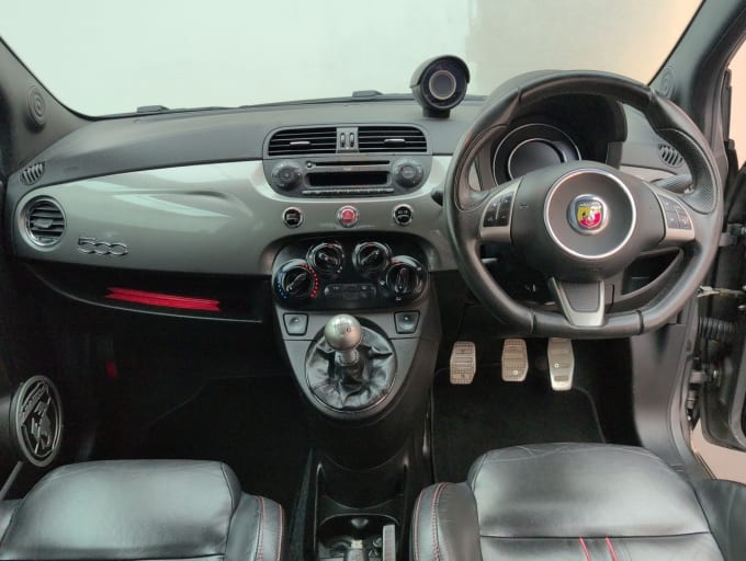 2025 Abarth 595