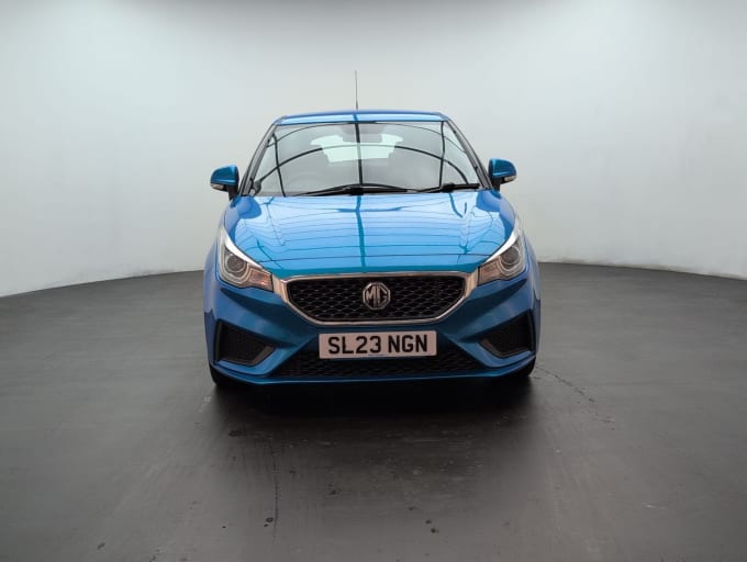2025 Mg Mg3