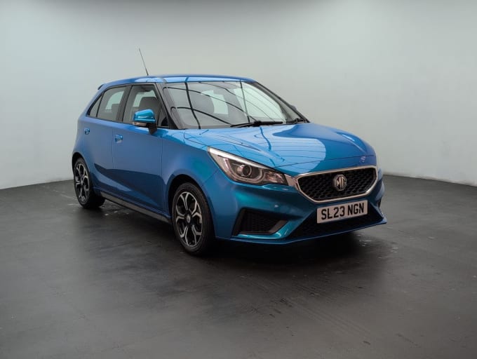 2025 Mg Mg3