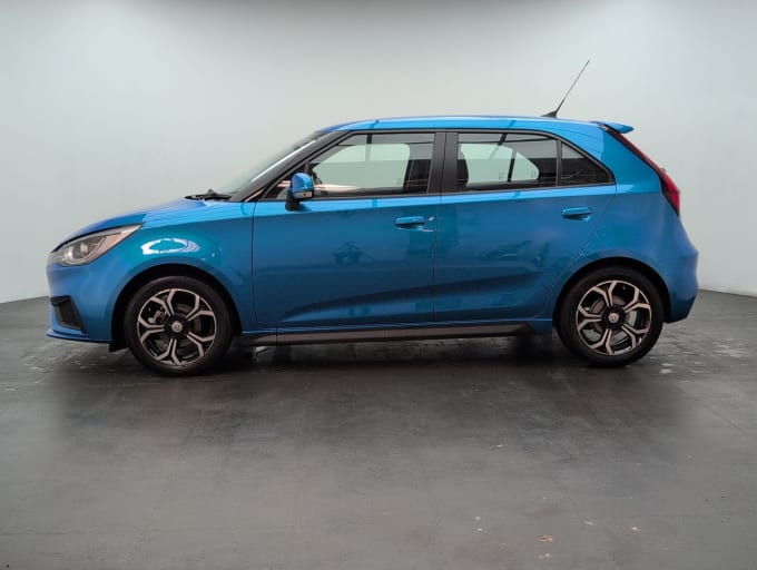 2025 Mg Mg3