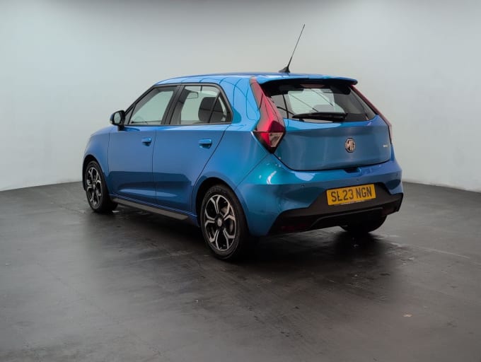 2025 Mg Mg3