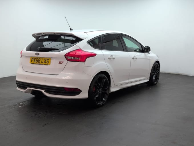 2016 Ford Focus