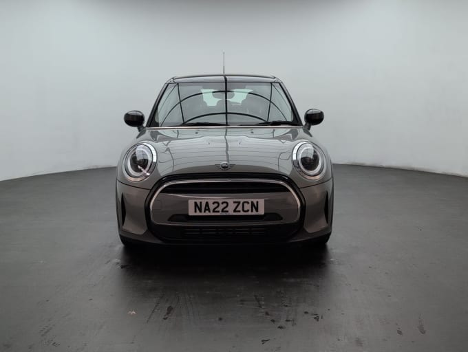 2025 Mini Hatch