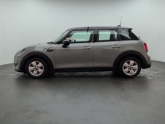 2025 Mini Hatch