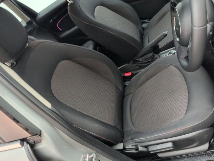 2025 Mini Hatch