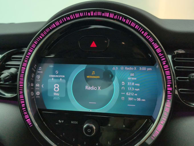 2025 Mini Hatch