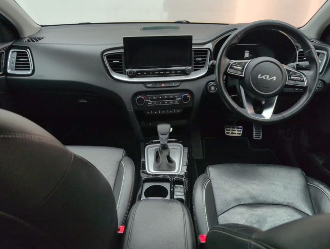2025 Kia Xceed