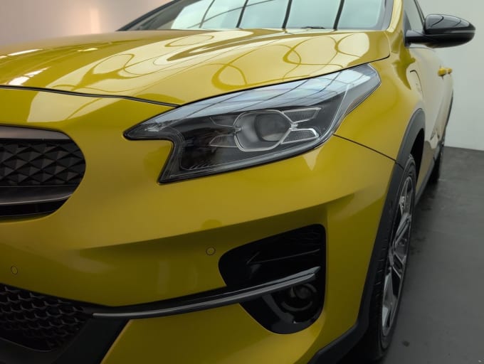 2025 Kia Xceed