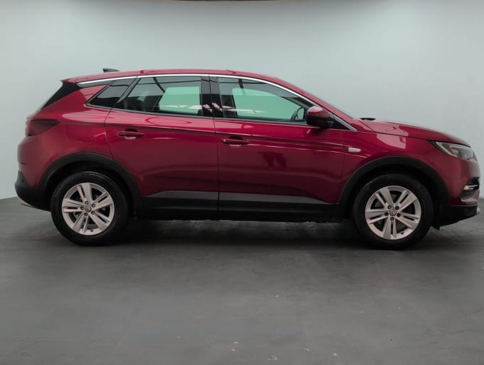 2025 Vauxhall Grandland X