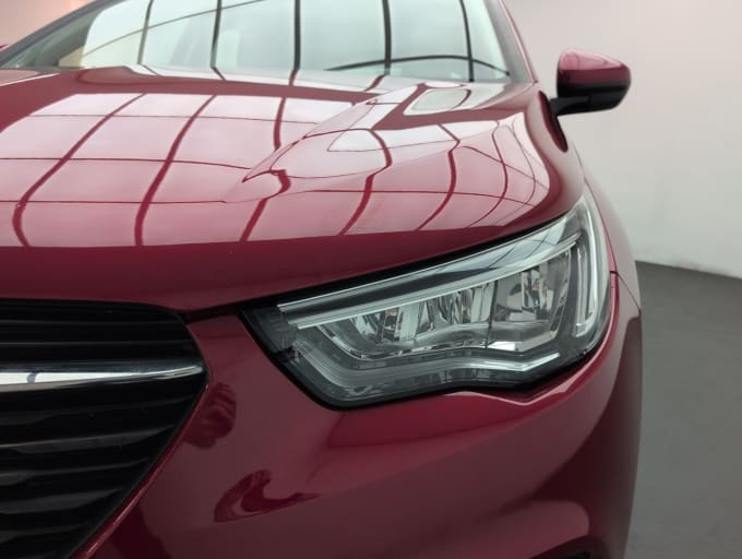 2025 Vauxhall Grandland X