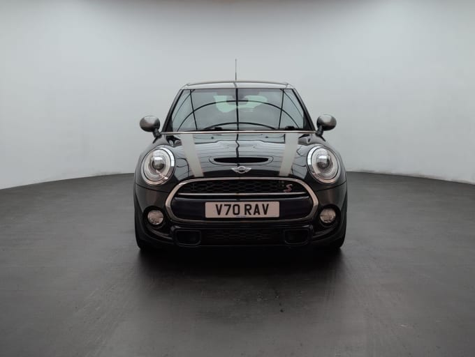 2025 Mini Hatch